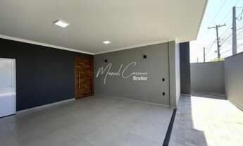 Imagem 2: Linda casa à venda, com 3 dormitórios, sendo 1 suíte com closet e área Gourmet com churras