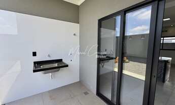 Imagem 6: Linda casa à venda com 3 quartos, sendo 1 suíte, garagem para 2 carros coberta