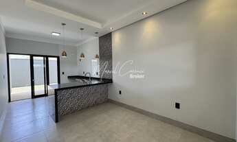 Imagem 4: Linda casa à venda com 3 quartos, sendo 1 suíte, garagem para 2 carros coberta