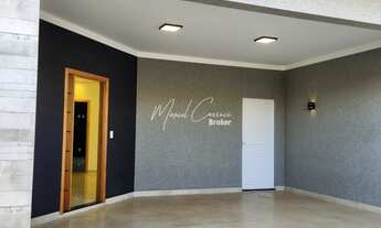 Imagem 1: Linda casa à venda com 3 quartos, sendo 1 suíte, cozinha integrada com área Gourmet e chur