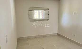 Imagem 6: Lindíssima casa à venda com 3 quartos, sendo 1 suíte, piscina e área de lazer com churrasq