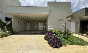 Imagem: Belíssima casa à venda com 3 suítes