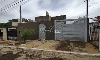 Imagem: Linda casa à venda com 2 quartos, área