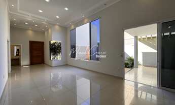 Imagem: Casa à venda com 3 suítes sendo 1 máster