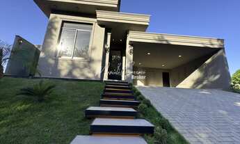 Imagem: Belíssima casa à venda com 3 suítes