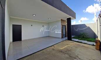 Imagem 2: Linda casa à venda, com 2 quartos, sendo 1 suíte, excelente oportunidade em bairro aberto