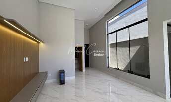 Imagem 7: Belíssima casa à venda com 3 suítes sendo uma com closet, conceito integrado e piscina no