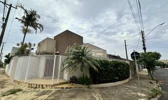 Imagem: Linda casa à venda com 3 quartos sendo