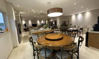 Imagem 6: Condomínio Village Damha I - Belíssima casa Alto Padrão à venda com 5 suítes sendo uma com