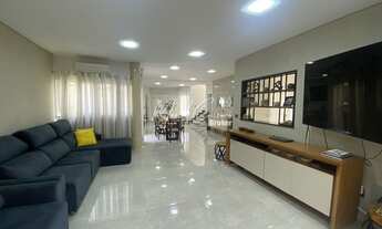 Imagem 4: Condomínio Village Damha I - Sobrado Village Damha I, 3 suítes, sendo 1 master com sacada