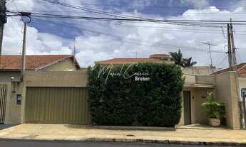 Imagem: Lindíssimo sobrado à venda, com 3 dormitórios