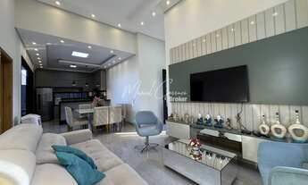 Imagem 7: Belíssima casa à venda, com 3 quartos climatizados, sendo 1 suíte com closet, área Gourmet