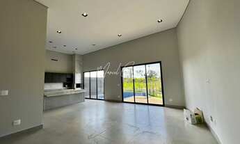 Imagem 5: Belíssima casa à venda com 3 quartos tipo apartamento, sendo 1 com closet, espaço Gourmet