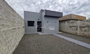 Imagem 2: Linda casa à venda em bairro aberto, com 2 quartos e localização previlegiada