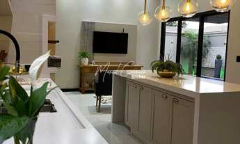 Imagem 7: Belíssima casa à venda com 3 suítes, sendo 1 suíte máster com closet e energia fotovoltaic