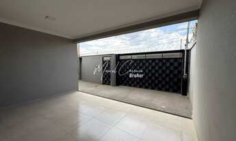 Imagem 3: Lindíssima casa à venda com 2 quartos, sendo 1 suíte com closet, cozinha Gourmet e rica em