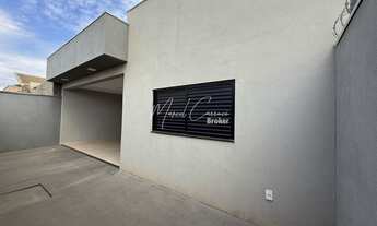 Imagem 5: Lindíssima casa à venda com 2 quartos, sendo 1 suíte com closet, cozinha Gourmet e rica em