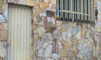 Imagem: Casa à Venda no Bairro Santo André, Belo