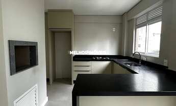 Imagem 2: Locação Anual com 2 suítes no centro de Balneário Camboriú