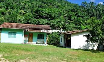 Imagem 7: Chácara á venda com 2 casas, piscina, salão de festa localizada em Camboriú Santa Catarina