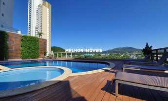 Imagem 3: Holambra Residence - Apartamento mobiliado e equipado com 3 suítes, vista parcial para o M