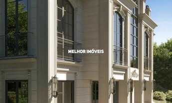 Imagem 3: Casa Neoclássica em Condominio Fechado à Venda com 04 Suítes, living integrado, localizado