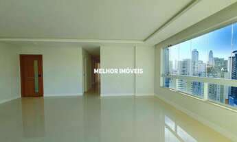 Imagem 6: Cidade Jardim - Apartamento com Linda Vista Mar á Venda com 03 Suítes na quadra do mar em