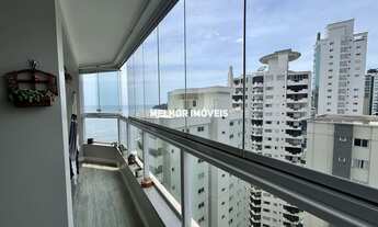 Imagem 4: Apartamento á venda com 3 dormitórios e 1 vaga de garagem, com vista lateral para o mar