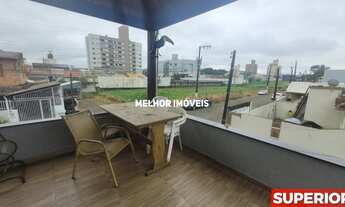 Imagem: Casa de Alvenaria á venda com 6 dormitórios