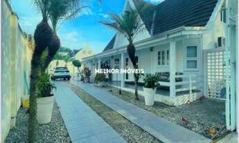 Imagem: Casa estilo Chalé com 2 suítes e 2 demi