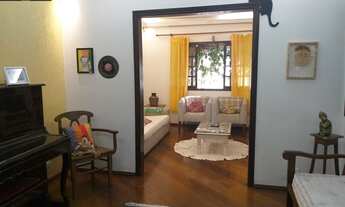 Imagem 2: Sobrado 265 m² - 3 suítes (1 com banheira e closet) - 2 vagas à venda no bairro Planalto