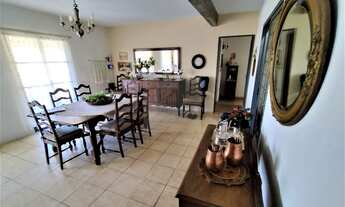 Imagem: Sobrado - 7 dorms - 1.000 m² - Monte Belo