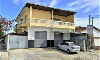 Imagem: Casa sobreposta com 2 pontos comerciais