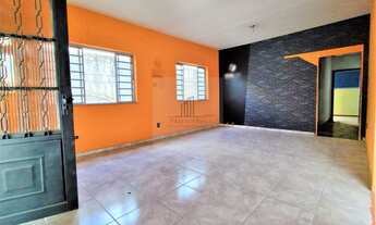 Imagem 2: Casa Térrea com Edícula - 3 dorms - 250 m² - Vila São Carlos - Taubaté/SP