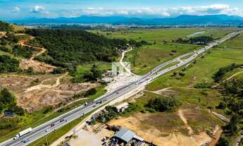 Imagem: Terreno Margem da BR 101 - Tijucas