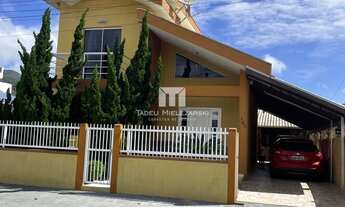 Imagem: Casa Alvenaria em Perequê, Porto Belo/SC