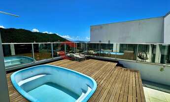 Imagem: Cobertura com vista mar e piscina privativa