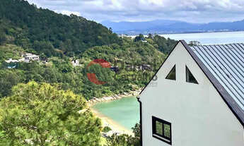 Imagem: Casa à venda no bairro Ganchos do Meio