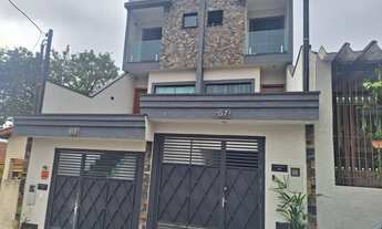 Imagem: Sobrado à venda no bairro Vila Beatriz