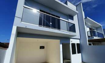 Imagem: Sobrado à venda no bairro Acaraí - São