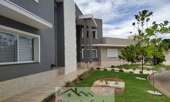 Imagem: Casa Alto Padrão - Residencial fechado