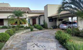 Imagem: Casa no Condomínio Orypaba em Monte Alegre