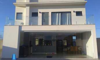 Imagem 2: Casa em Condomínio de Alto Padrão