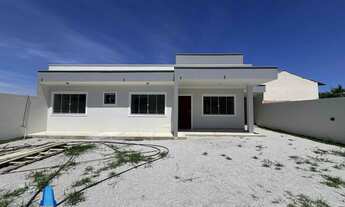 Imagem 2: Oportunidade no Coqueiral! Casa Nova à Venda com 3 Quartos e Churrasqueira