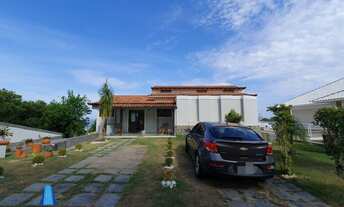 Imagem 2: Triplex à Venda em Condomínio de Alto Padrão com vista para a lagoa