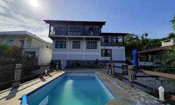 Imagem: Triplex à Venda em Condomínio de Alto