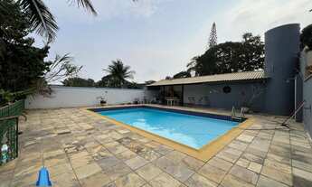 Imagem: Casa Linear à Venda em Araruama/RJ no Bairro