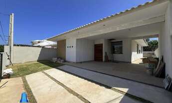 Imagem: Casa Nova em Condomínio com Acesso à Lagoa