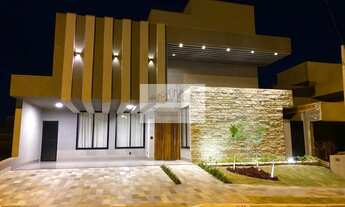 Imagem: Casa à venda no bairro Golden Park Residence