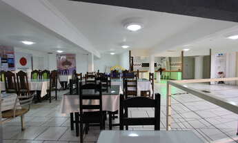 Imagem 7: Salão para eventos no centro comercial do Jatobá